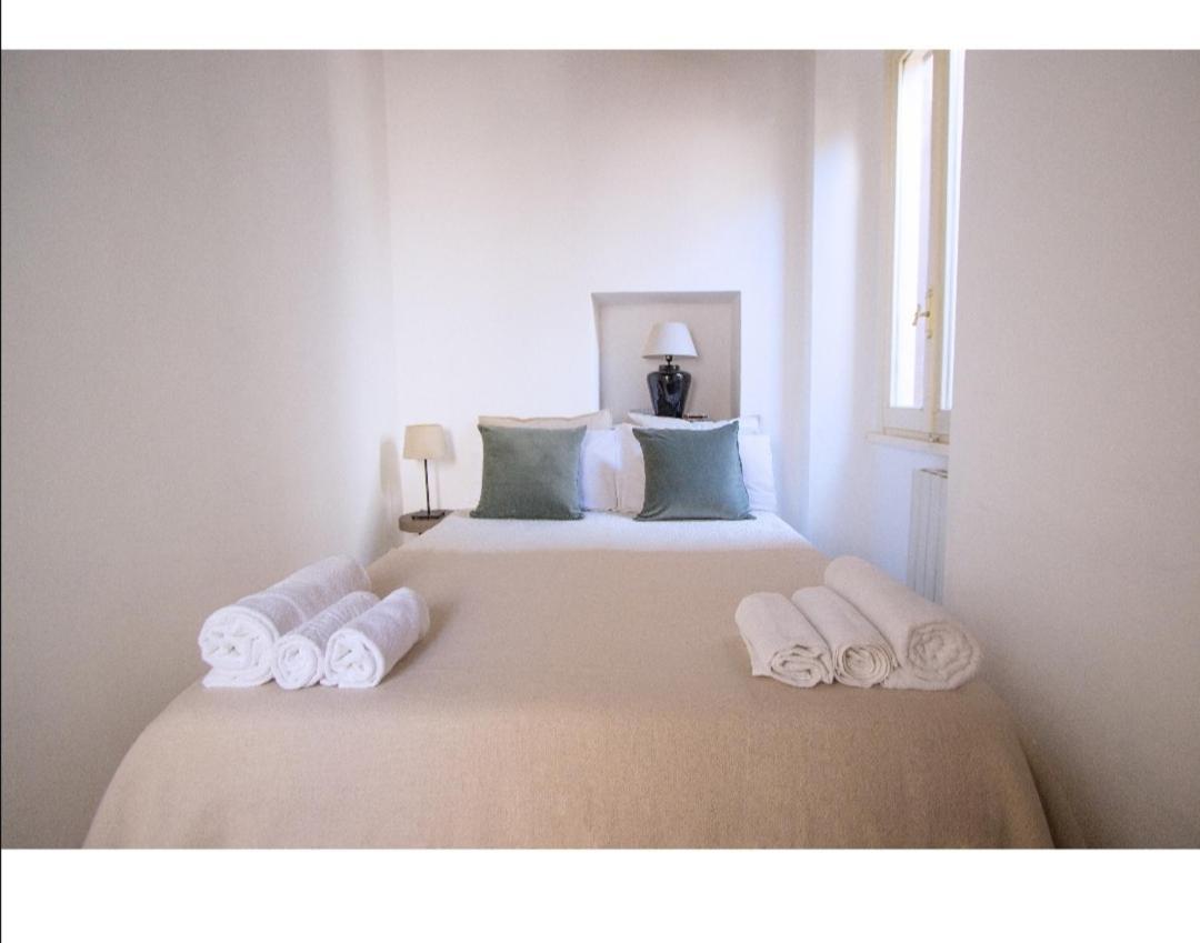 Lovely Apartments In City Centre "Third Floor, Without Elevator" Rom Eksteriør billede